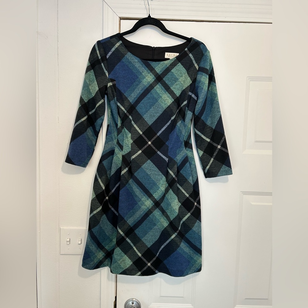 Laura Petite A-Line Plaid  Dress Blue/Green/Black Size 4